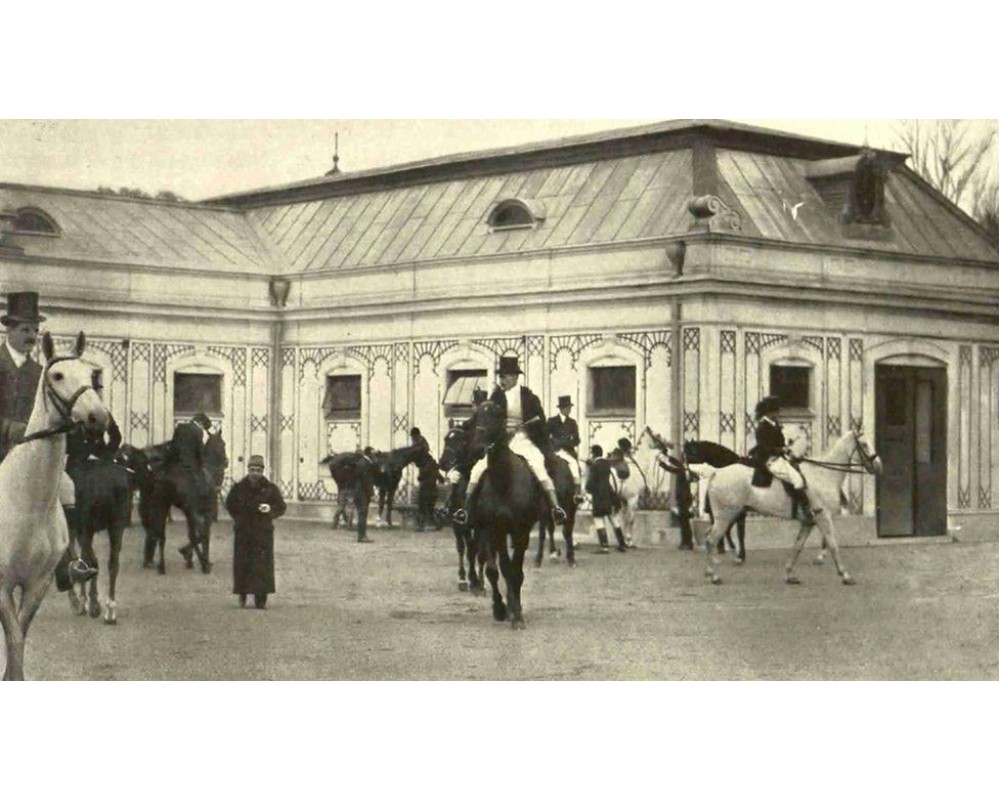 Осень 1909 года.